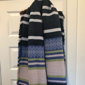 Blanket scarf